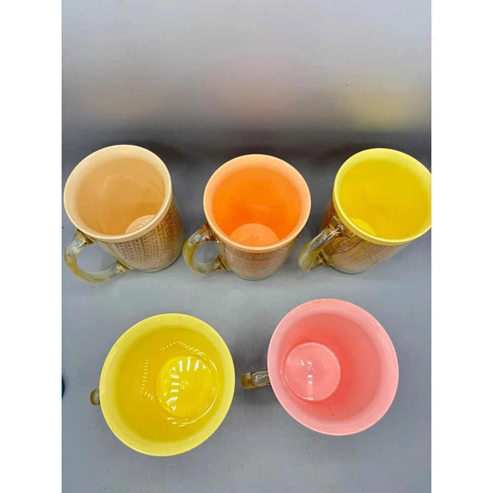 Vintage Raffia Weave Insulated Plastic Mugs Set of 5 Pastel Ice Bucket‎